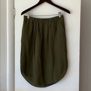 Olive green madewell skirt
